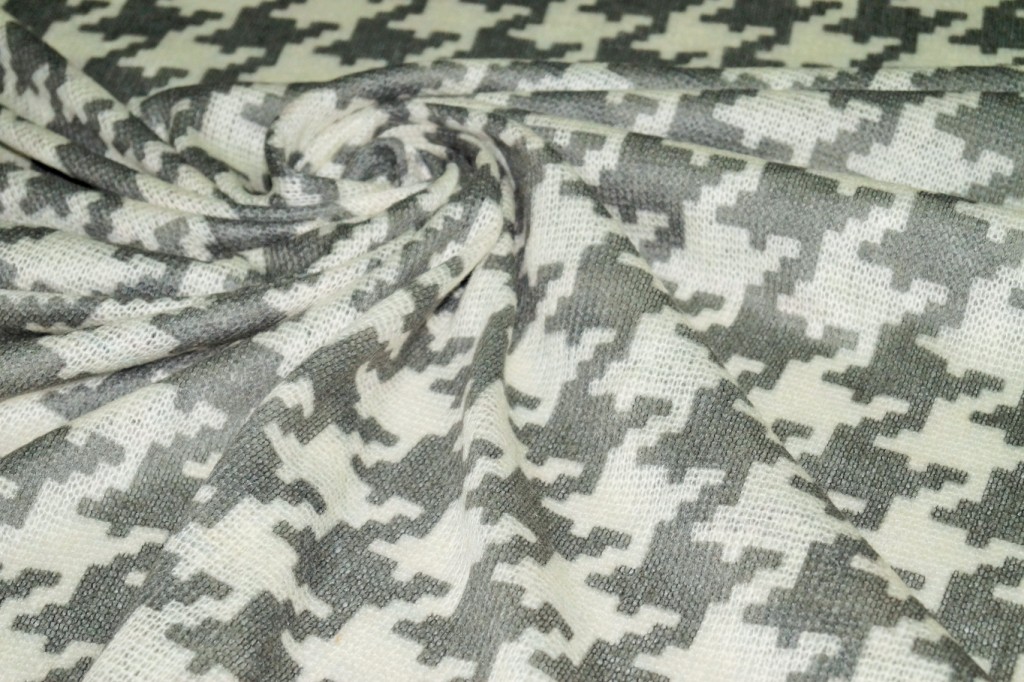 Трикотажная ткань (вязанное полотно)
