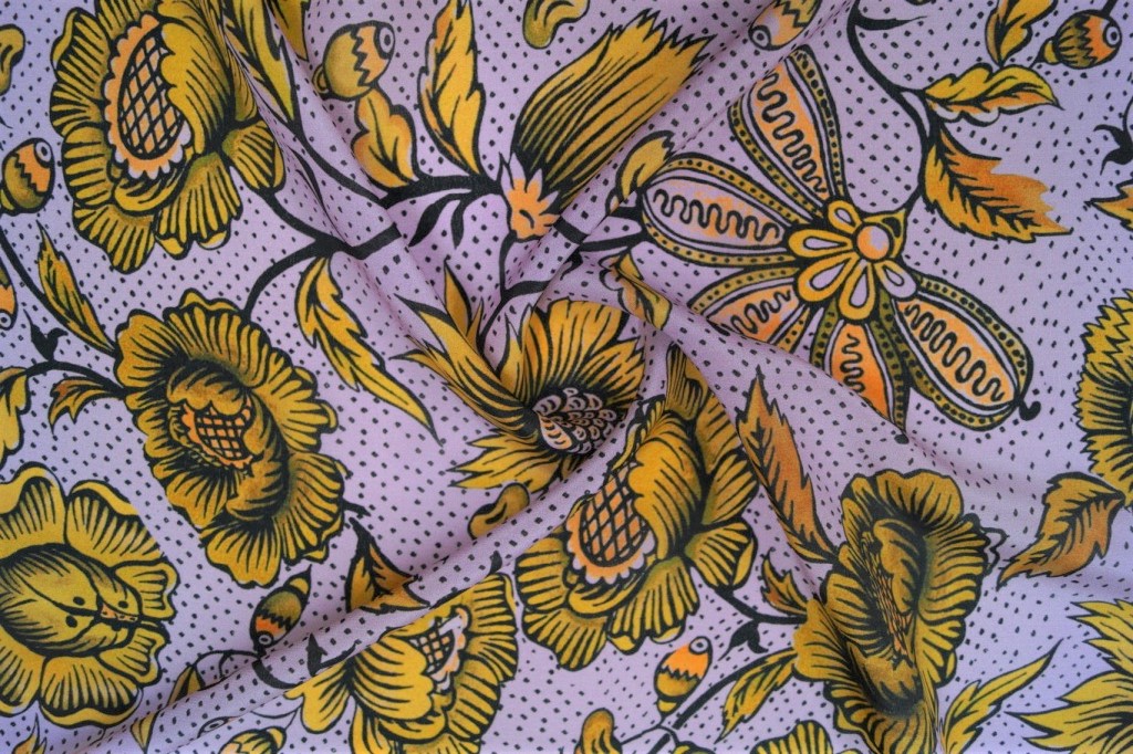 Шелк ткань Gucci Шелк ткань Gucci