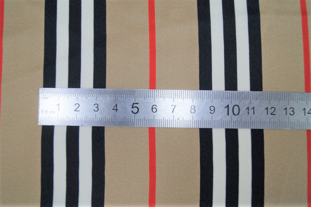Шелк ткань Burberry Шелк ткань Burberry