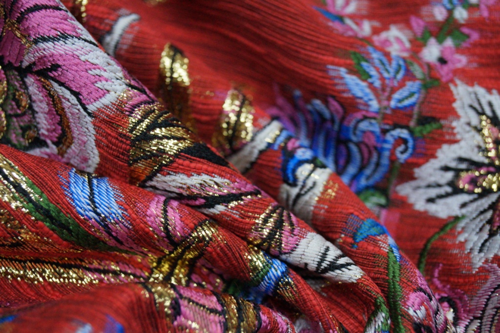 Жаккардовая ткань Dolce Gabbana Жаккардовая ткань Dolce Gabbana